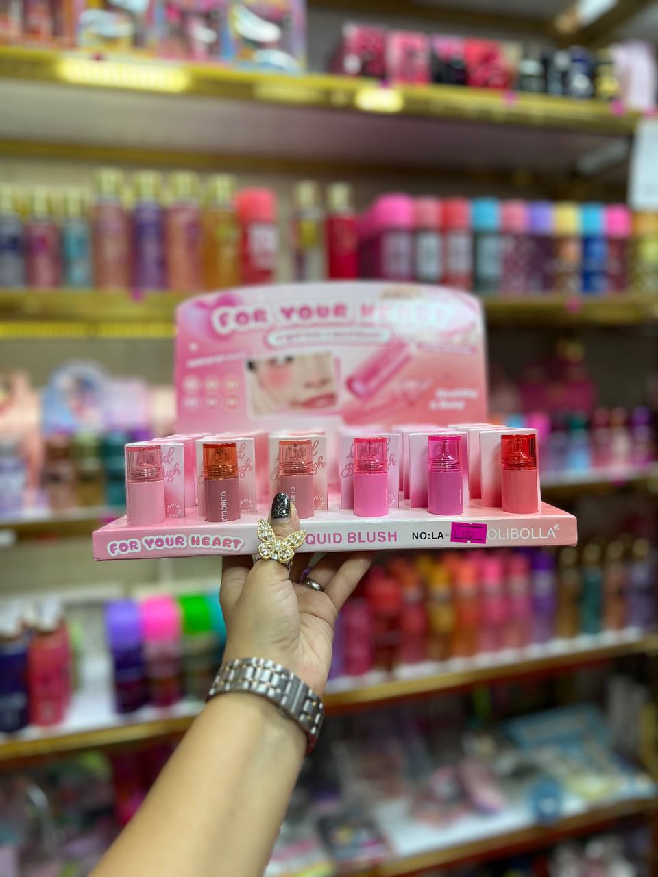 رژگونه مایع دکمه ای اولیبولا Olibolla رژگونه مایع دکمه ای اولیبولا Olibolla