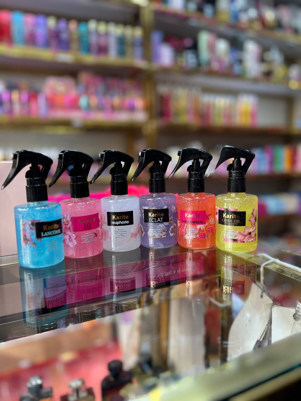 عطرمو شاین دار کاریته عطرمو شاین دار کاریته